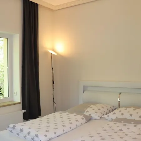 Arthaus Bed & Breakfast 3*